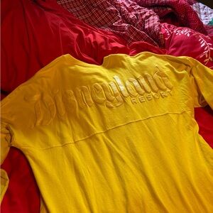 Disney Parks Disneyland Resort Spirit Shirt XL Yellow